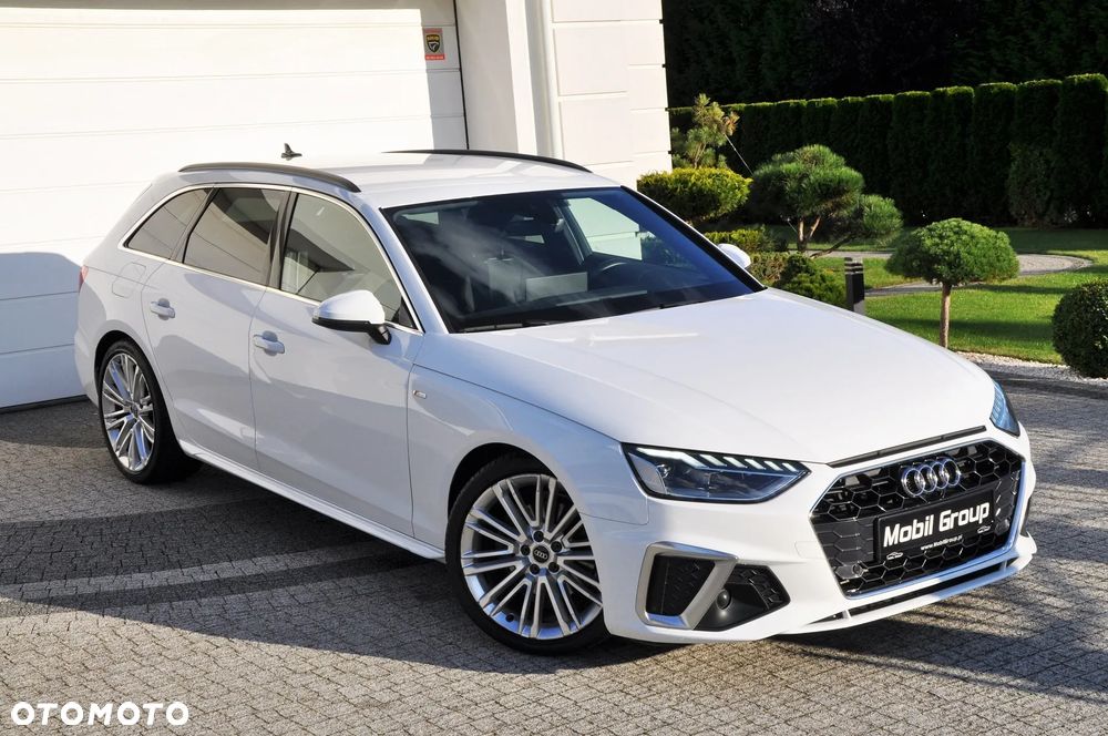 Audi A4 - 1