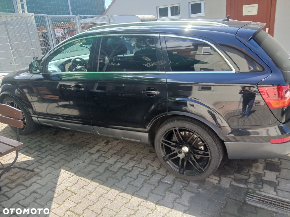 Audi Q7 - 22