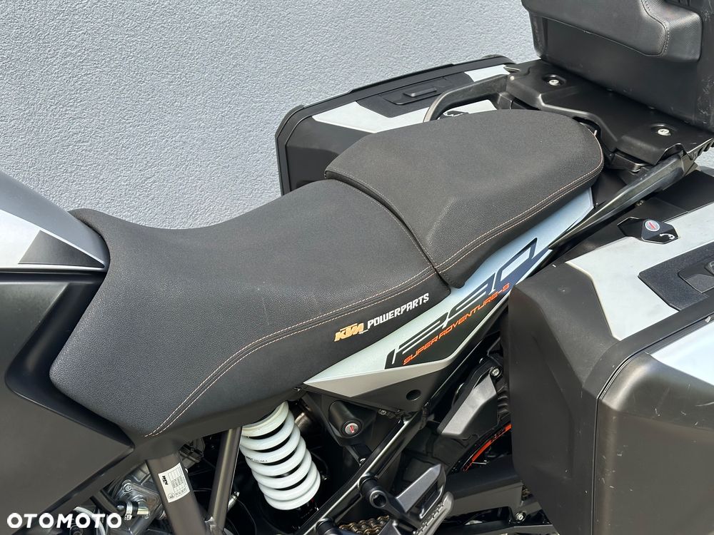 KTM Super Adventure - 13