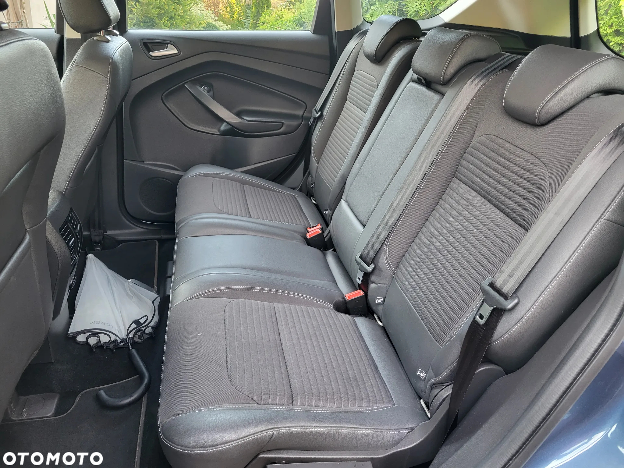 Ford Kuga 2.0 TDCi 4x4 Titanium - 9