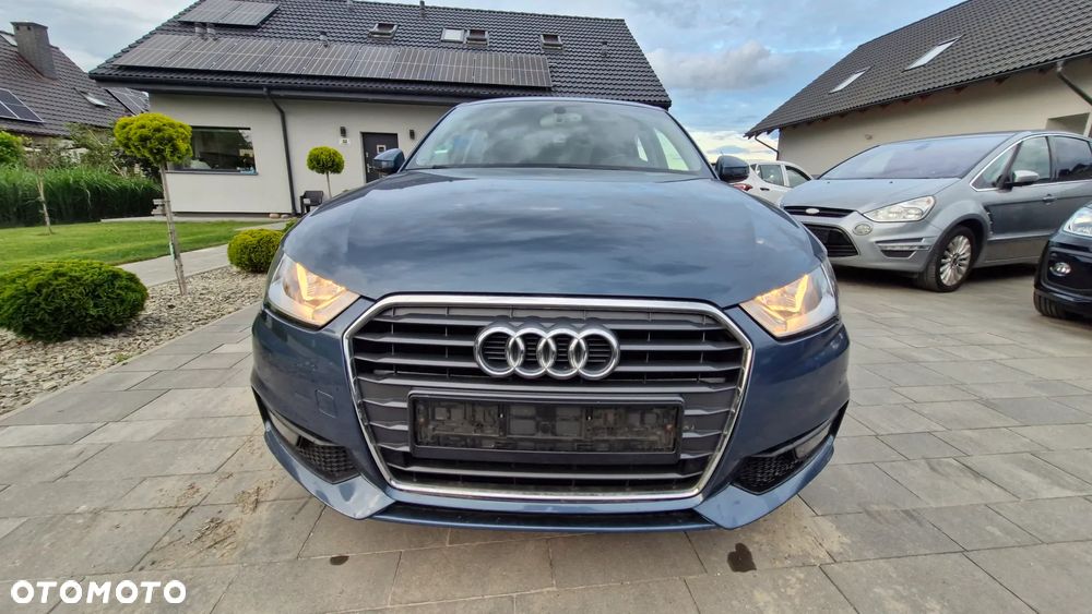 Audi A1 Sportback 1.4 TFSI design - 13