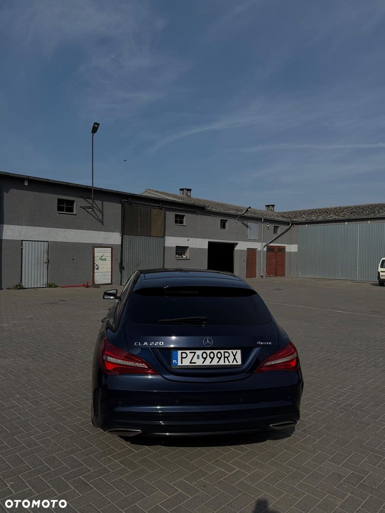 Mercedes-Benz CLA 220 4-Matic - 9