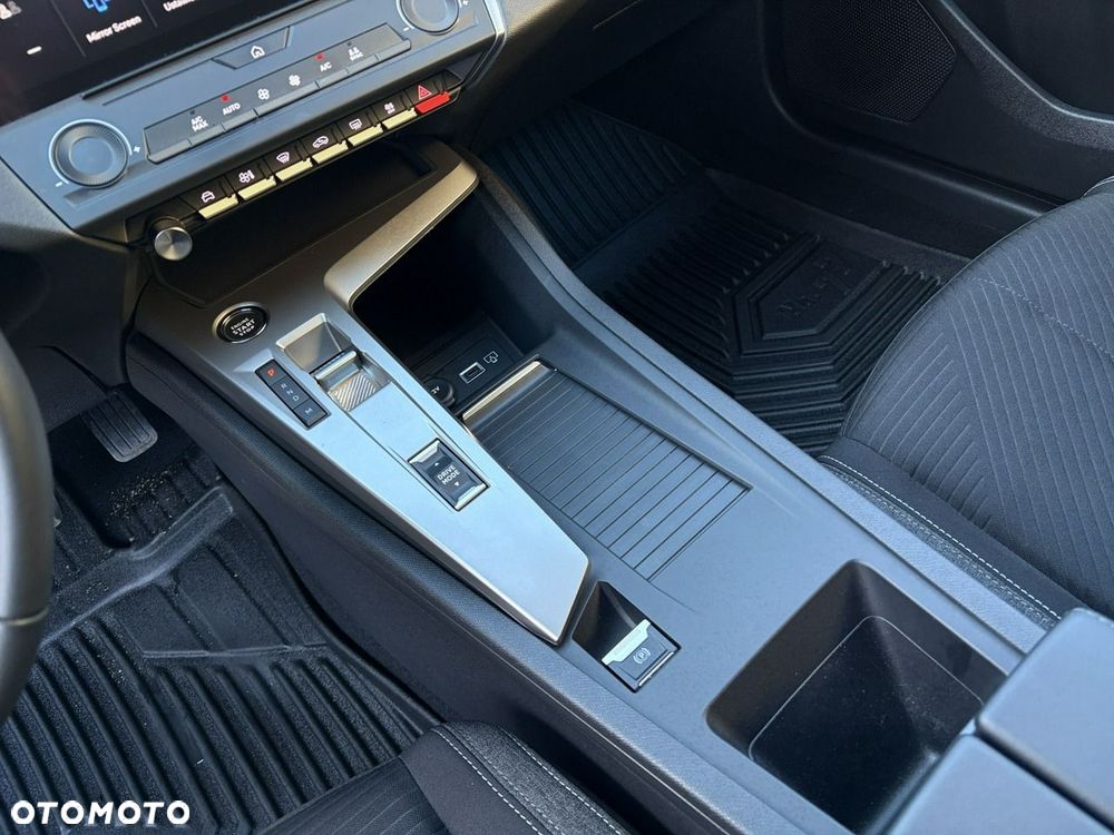 Peugeot 308 - 22