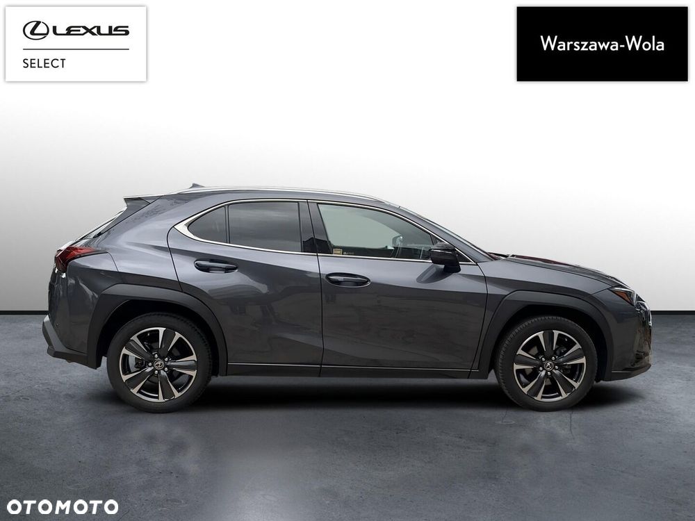 Lexus UX - 6