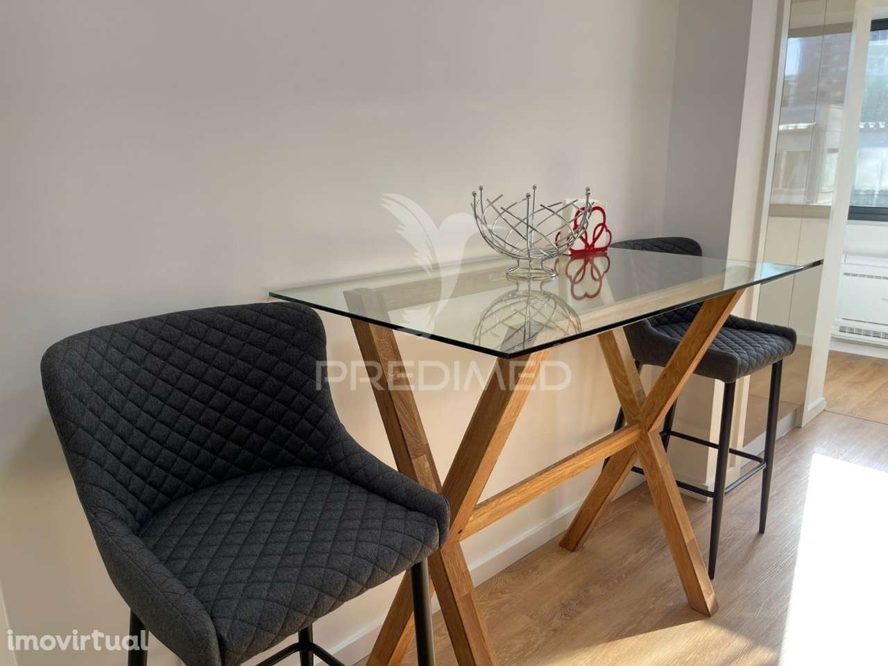 Apartamento T3 Mobilado , no Centro de V.N.Gaia, junto ao Metro - Grande imagem: 3/16