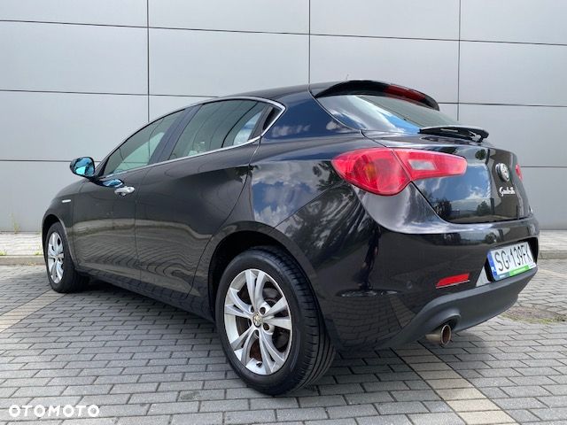 Alfa Romeo Giulietta - 11