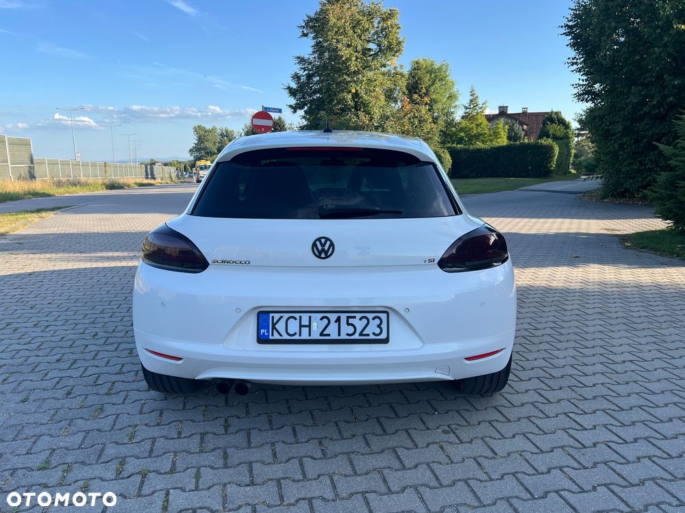 Volkswagen Scirocco 1.4 TSI DSG - 6