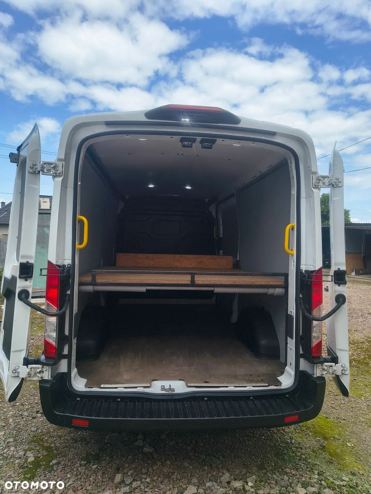 Ford Transit - 10