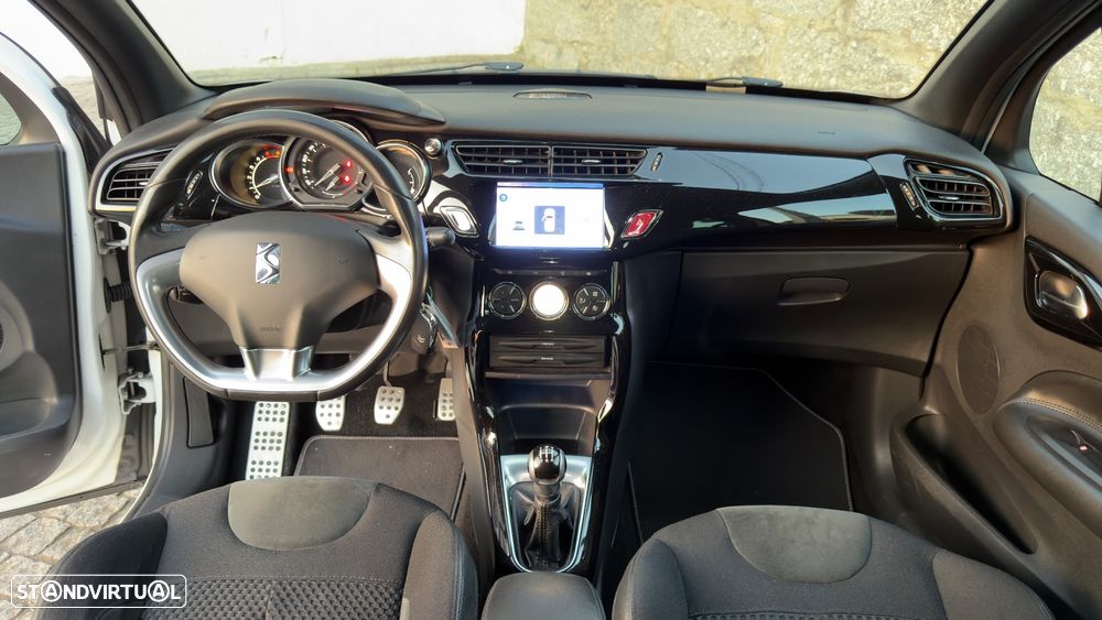 Citroën DS3 1.6 e-HDi So Chic - 8