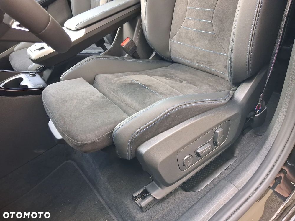BMW X1 xDrive20d mHEV sport - 13
