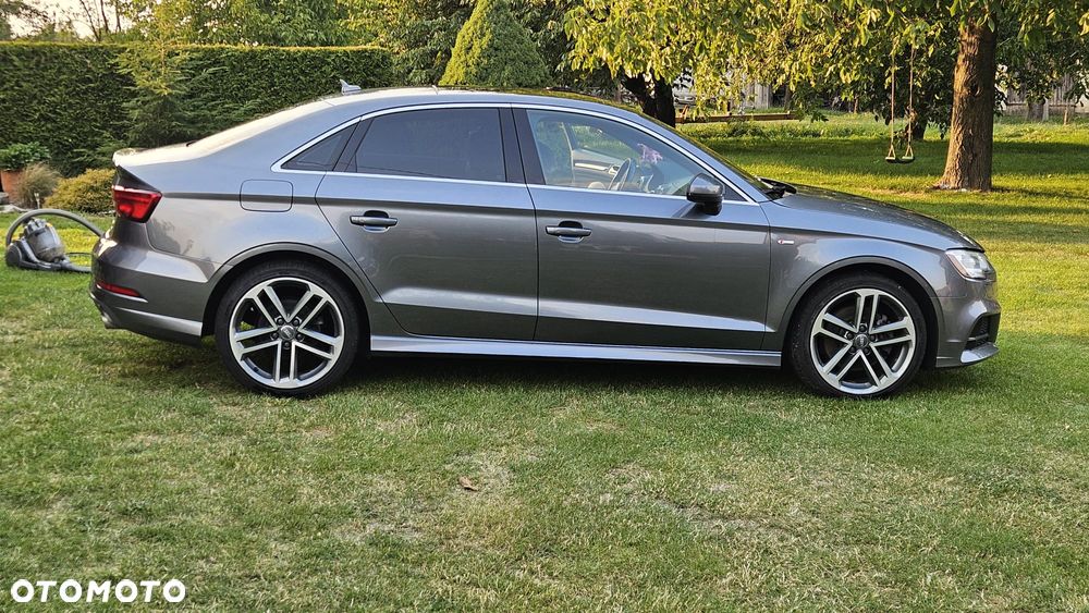 Audi A3 Limousine 40 TFSI Quattro S tronic - 15