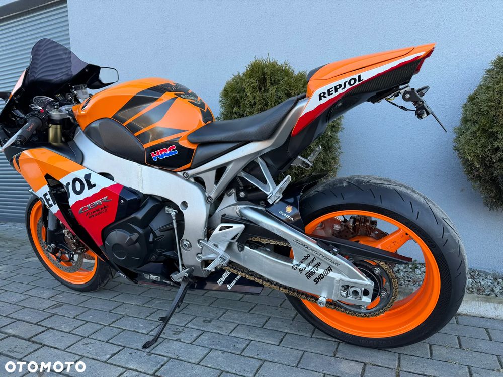 Honda CBR - 27