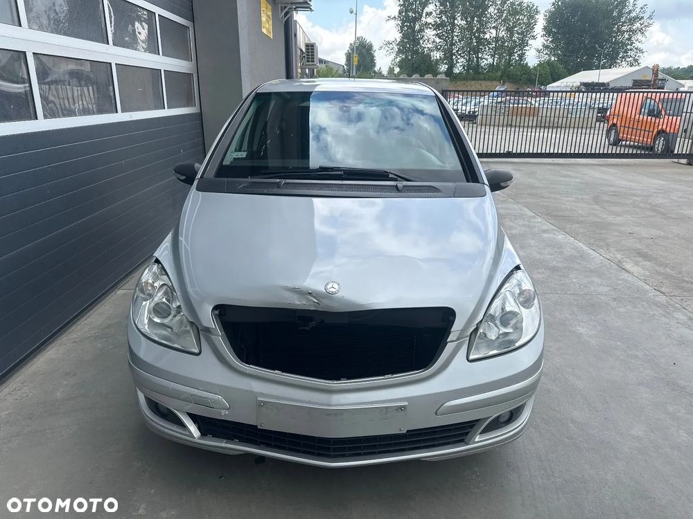 Mercedes-Benz Klasa B - 2