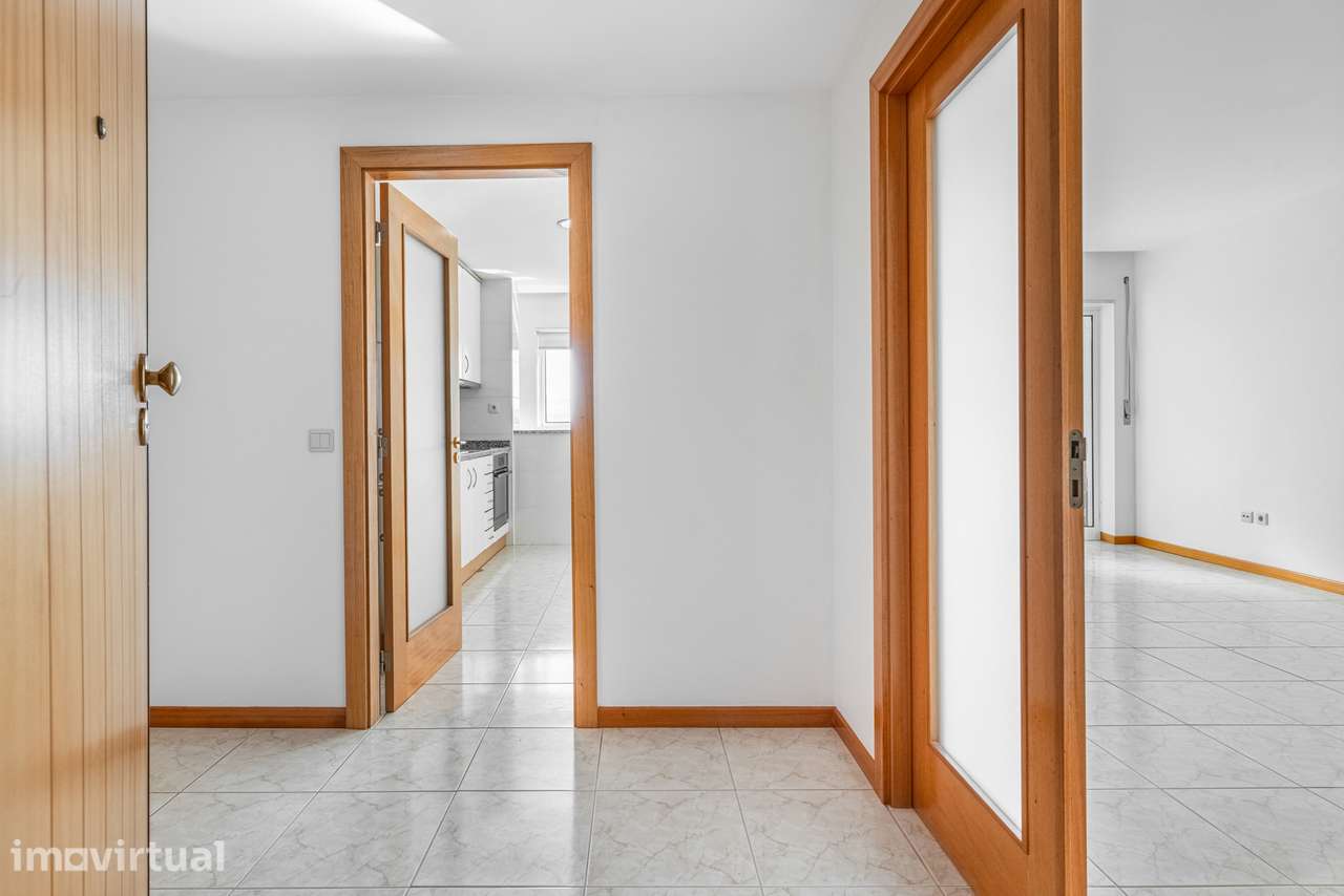 Apartamento T3 à venda em Vale S. Martinho - Grande imagem: 3/25