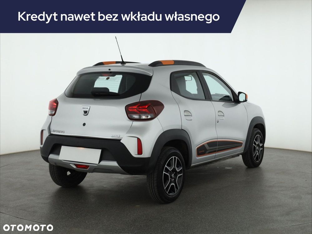 Dacia Spring - 7