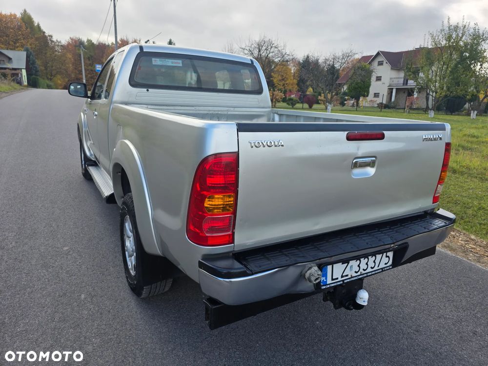 Toyota Hilux 2008 photo 4