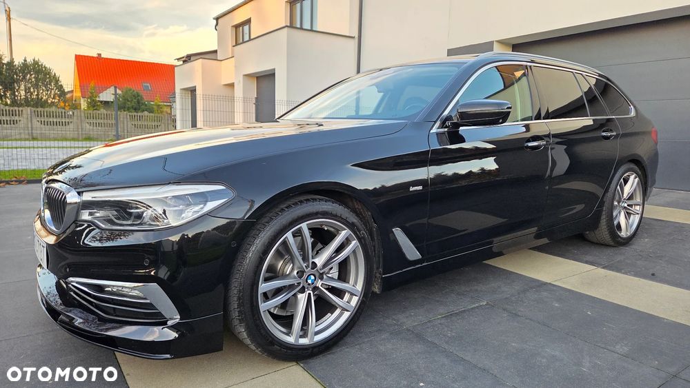 BMW Seria 5 520d Luxury Line sport - 9