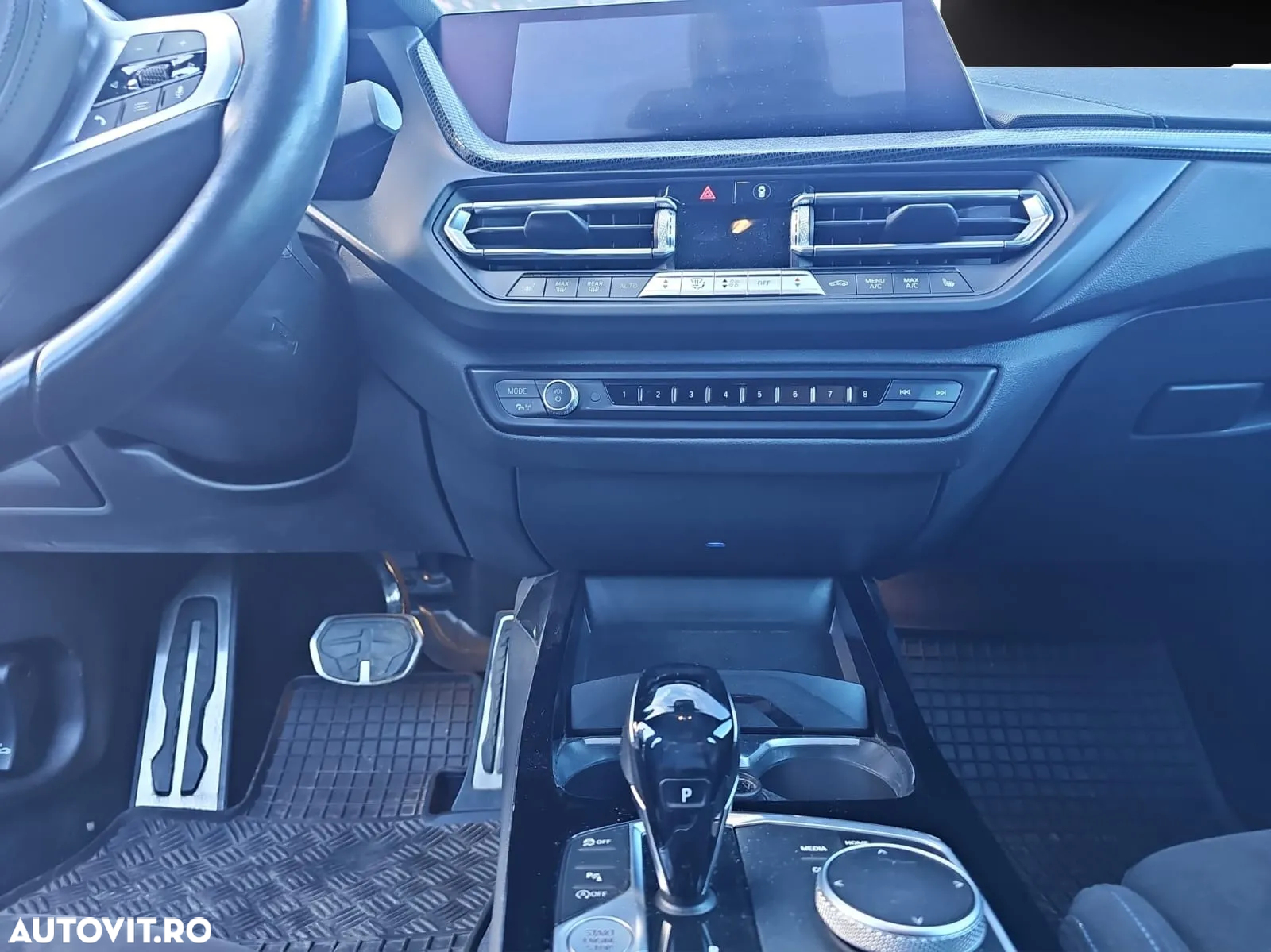 BMW M2 M235i xDrive AT - 18