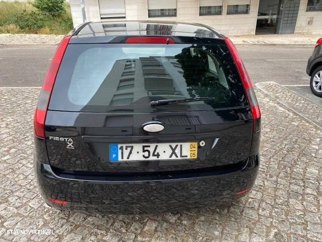 Ford Fiesta 1.25 X-Trend - 10