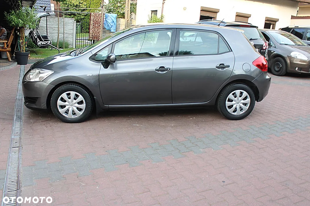 Toyota Auris 1.4 VVT-i Luna - 7