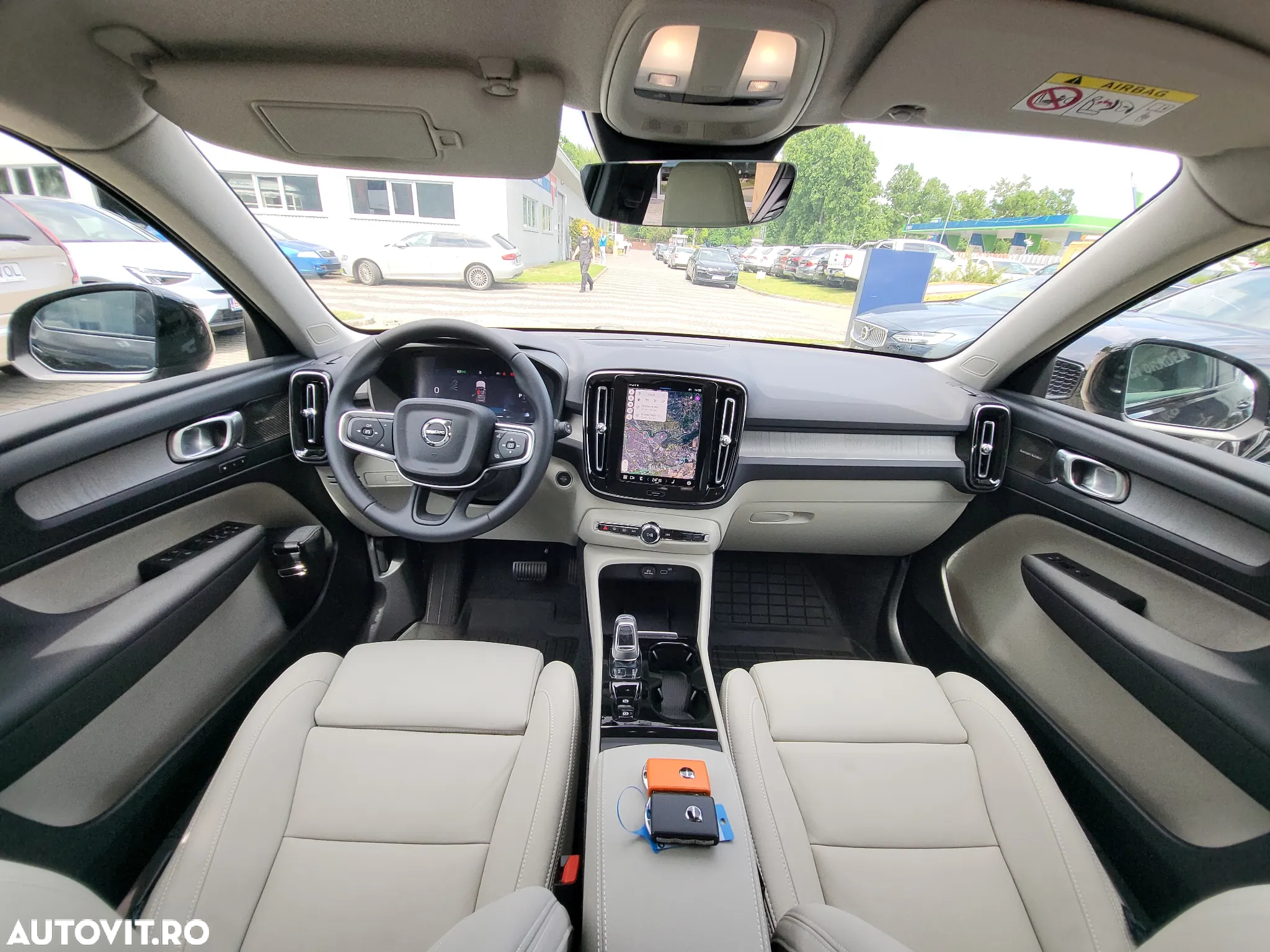 Volvo XC 40 B3 AT FWD MHEV Plus Dark - 22