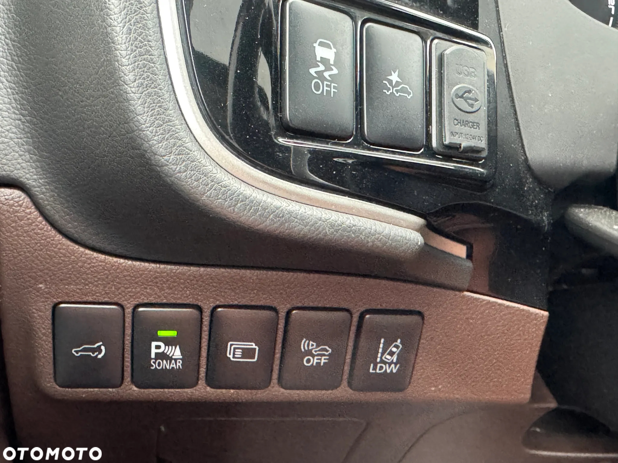 Mitsubishi Outlander PHEV Instyle NAVI + - 15