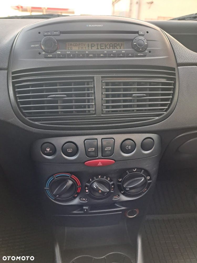 Fiat Punto 1.3 JTD Active - 12