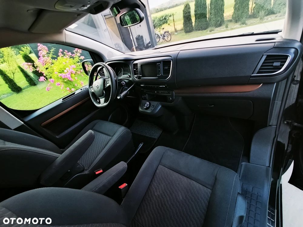 Toyota Proace Verso - 10