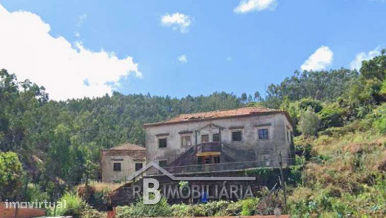 Moradia em pedra em Rio de Frades