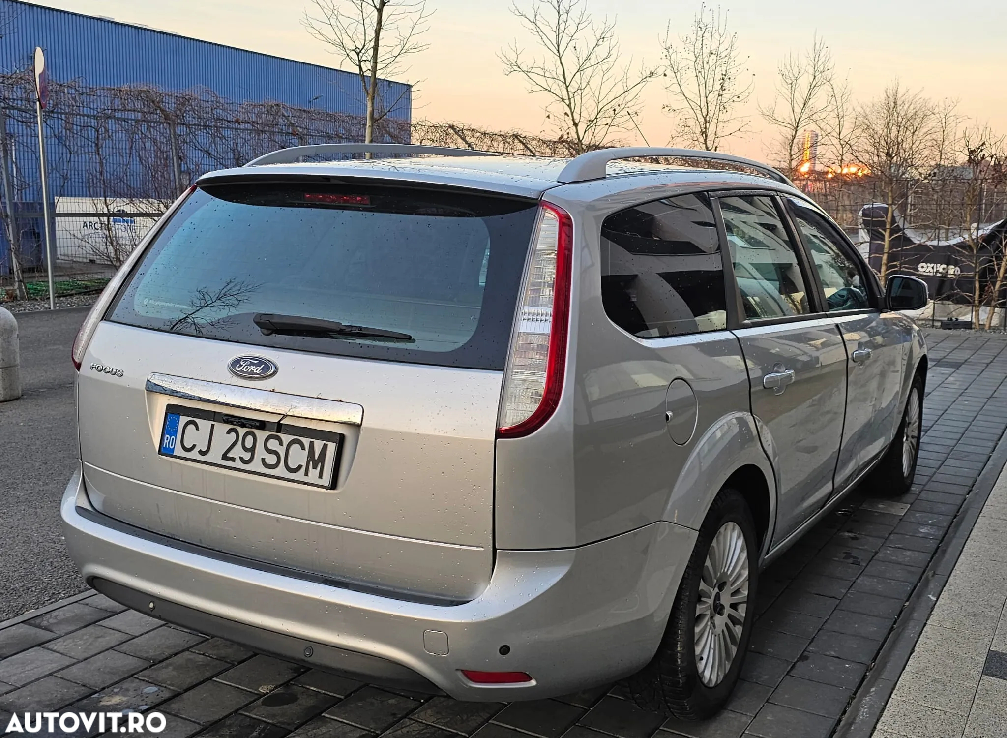 Ford Focus 2.0i Titanium - 5