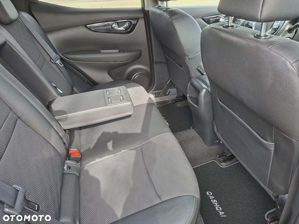 Nissan Qashqai 1.2 DIG-T Tekna - 22