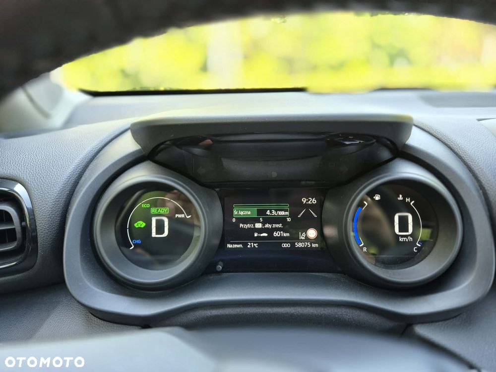 Toyota Yaris 1.5 Style CVT - 6