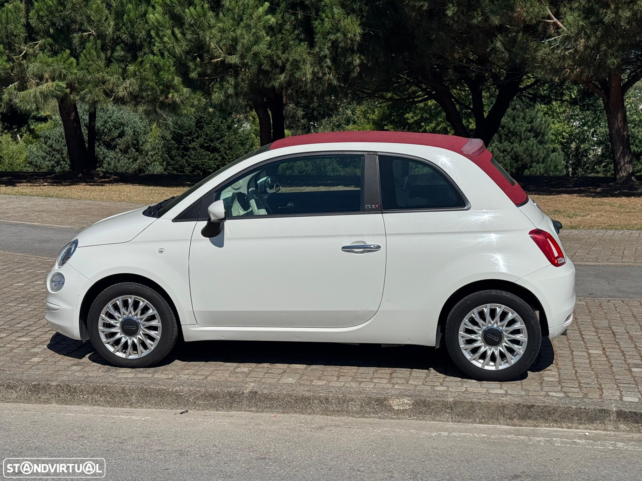 Fiat 500 1.0 Hybrid Lounge - 2