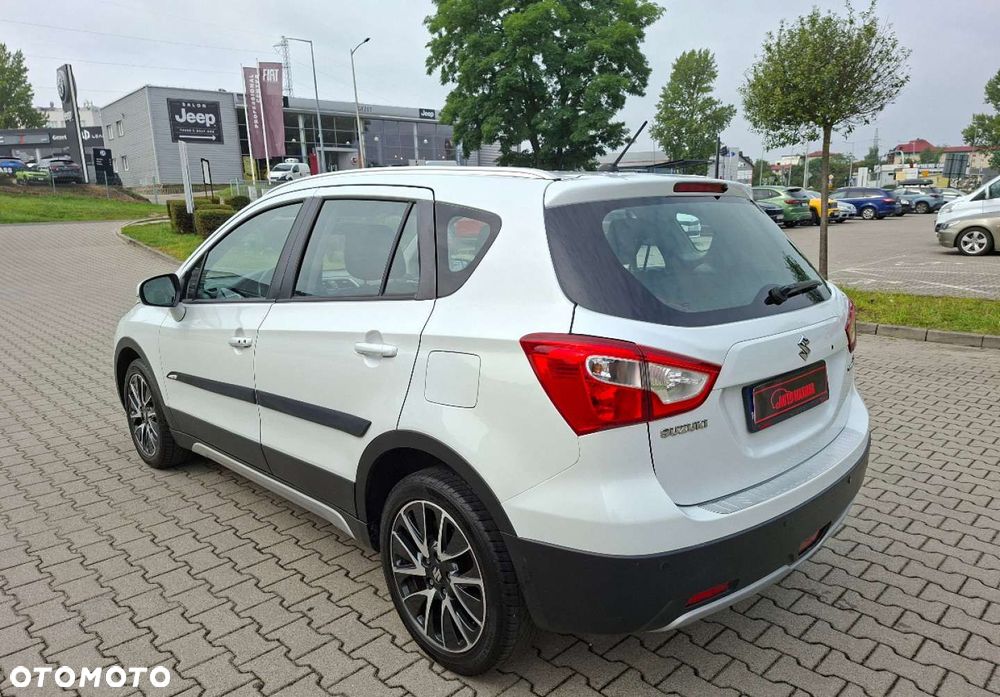 Suzuki S-Cross - 11
