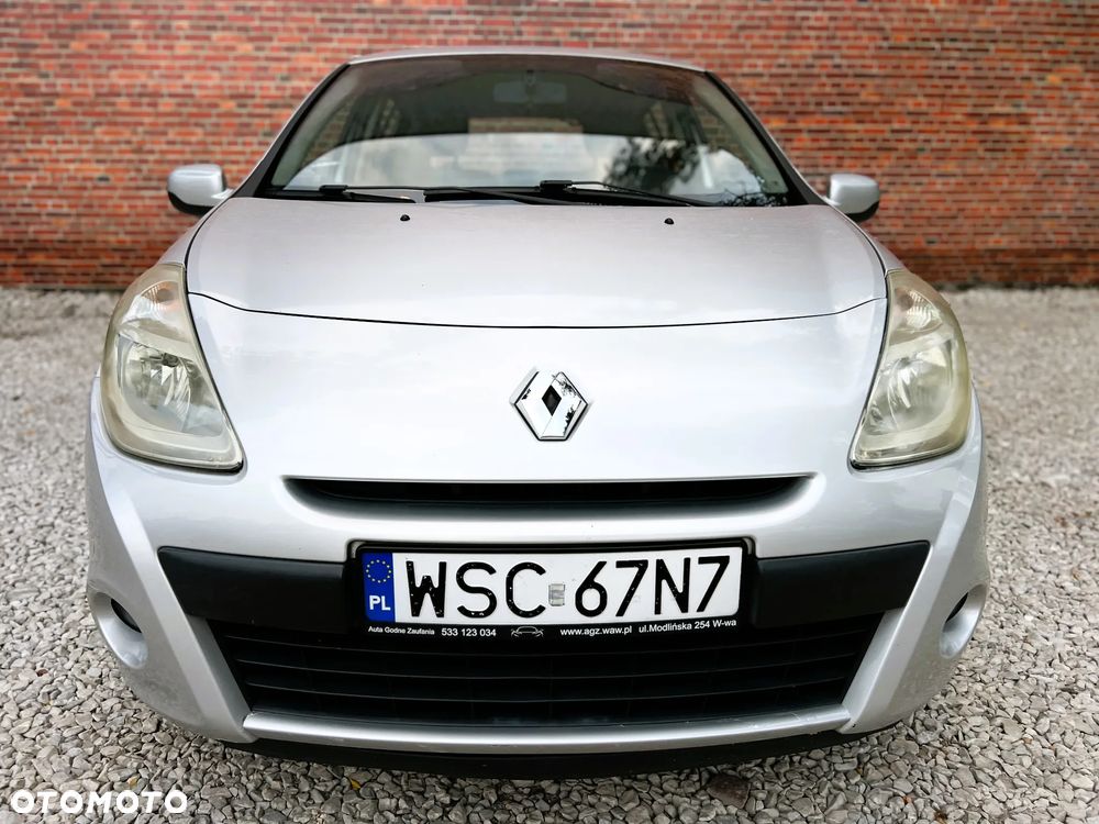 Renault Clio - 35