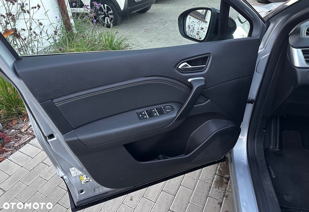 Renault Captur TCe Mild Hybrid 160 EDC GPF TECHNO - 27