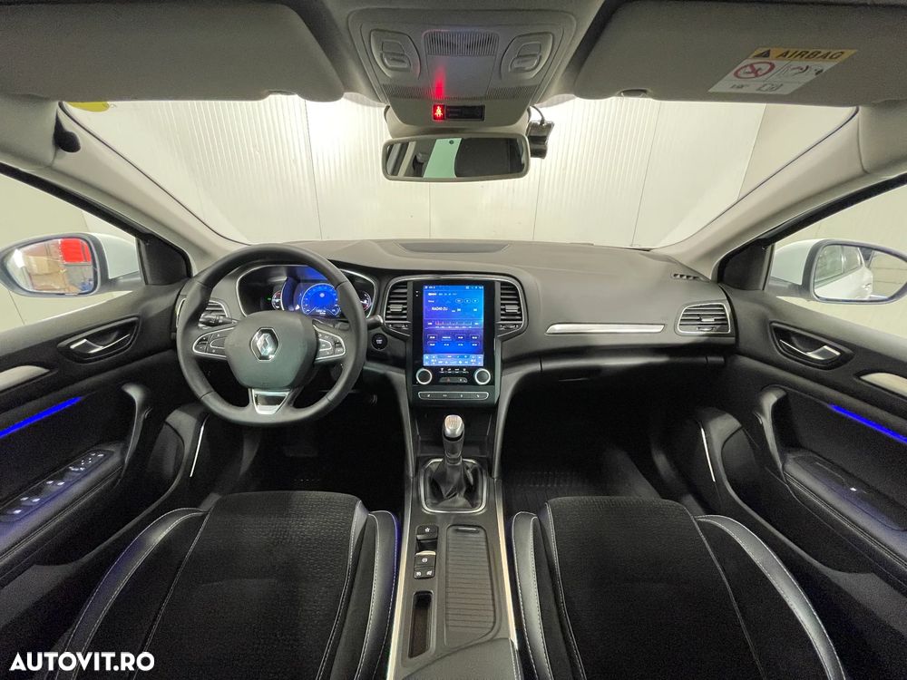 Renault Megane TCe 140 GPF Intens - 9