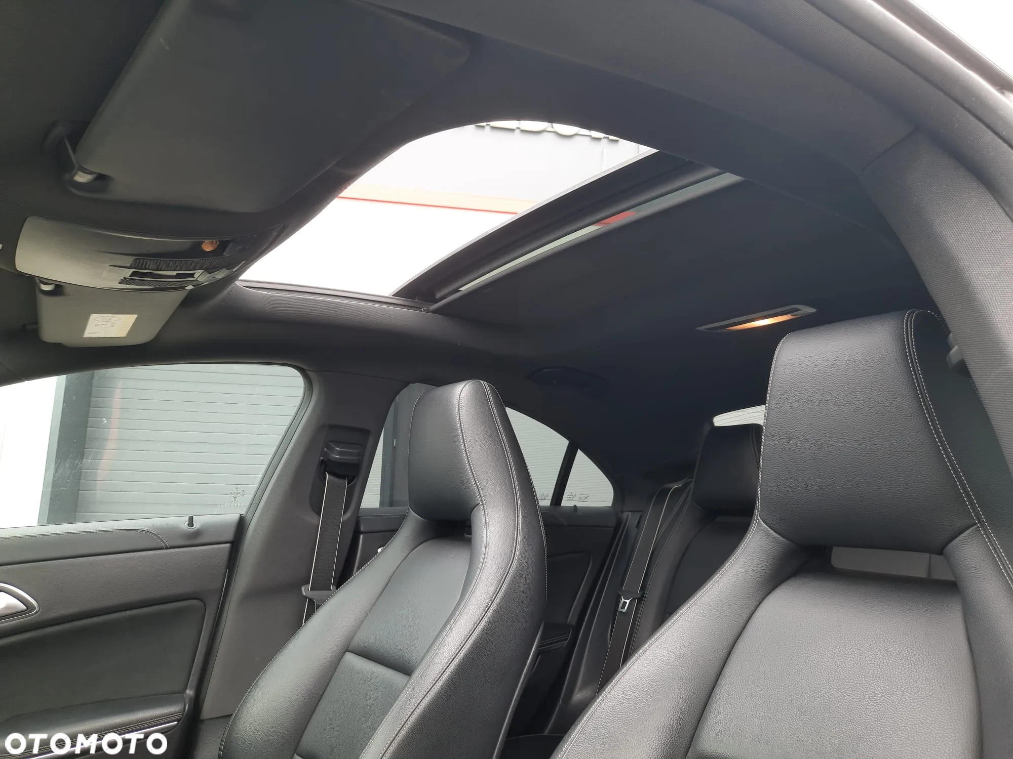 Mercedes-Benz CLA 200 d 7G-DCT AMG Line - 30
