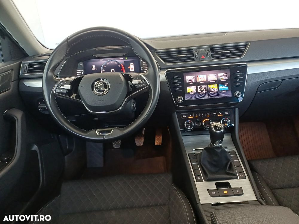 Skoda Superb 1.5 TSI Ambition - 9