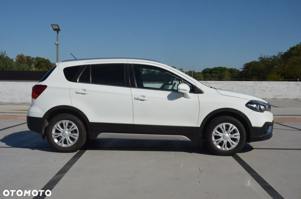 Suzuki SX4 S-Cross - 10