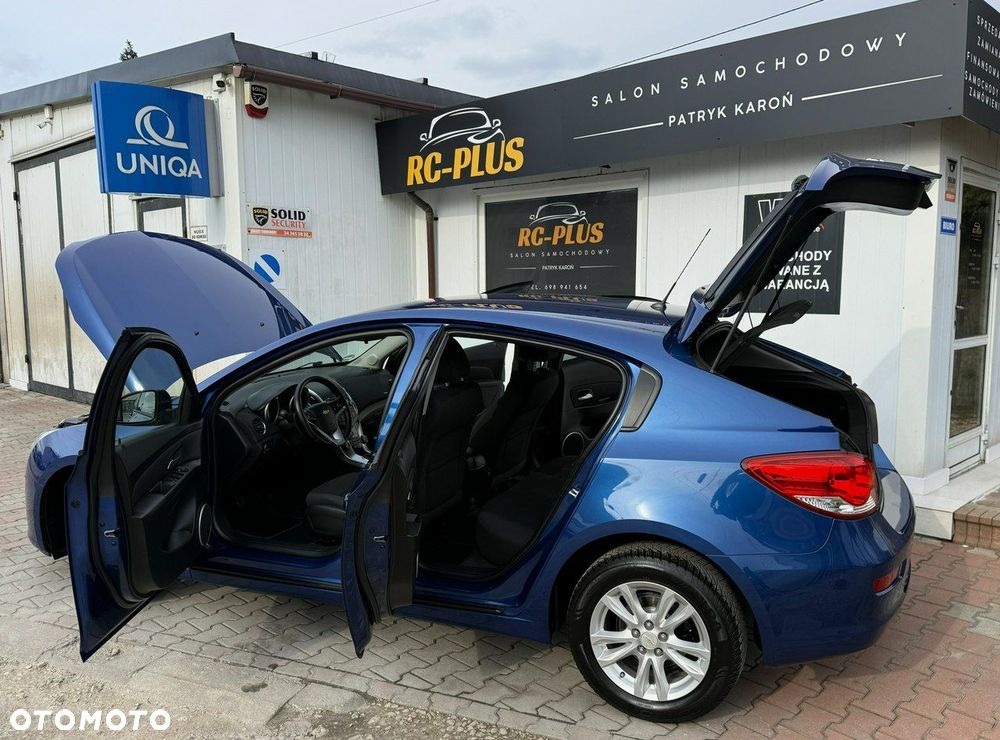 Chevrolet Cruze 1.4 LT - 9
