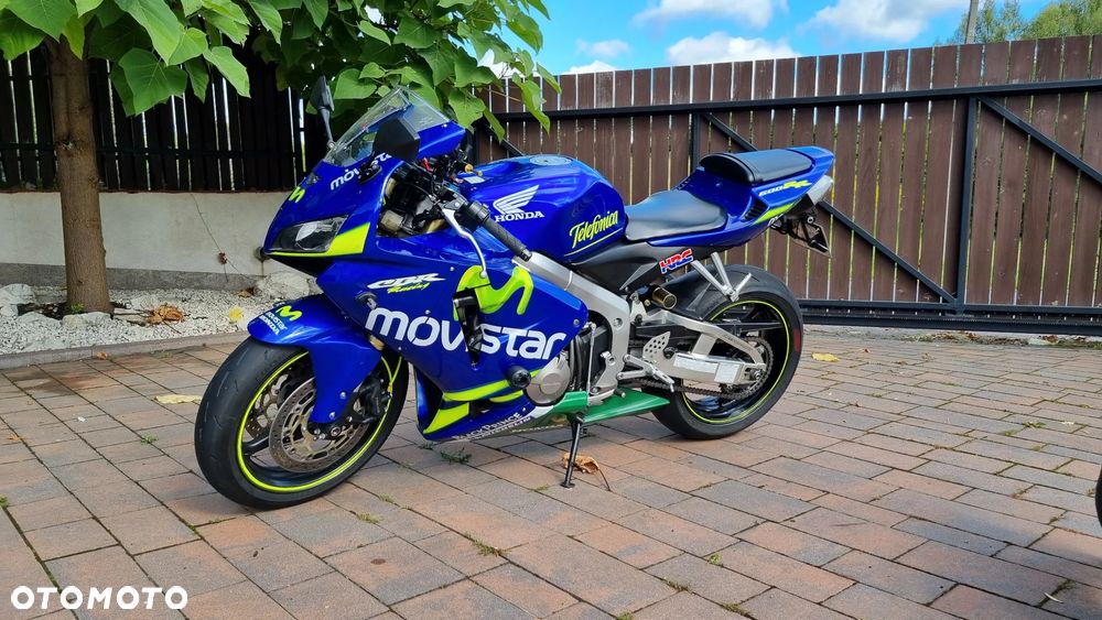 Honda CBR - 21