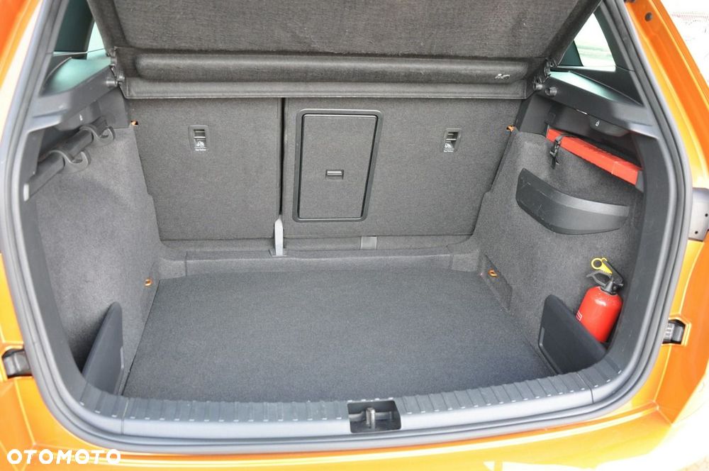 Skoda Karoq 1.5 TSI ACT Sportline - 32