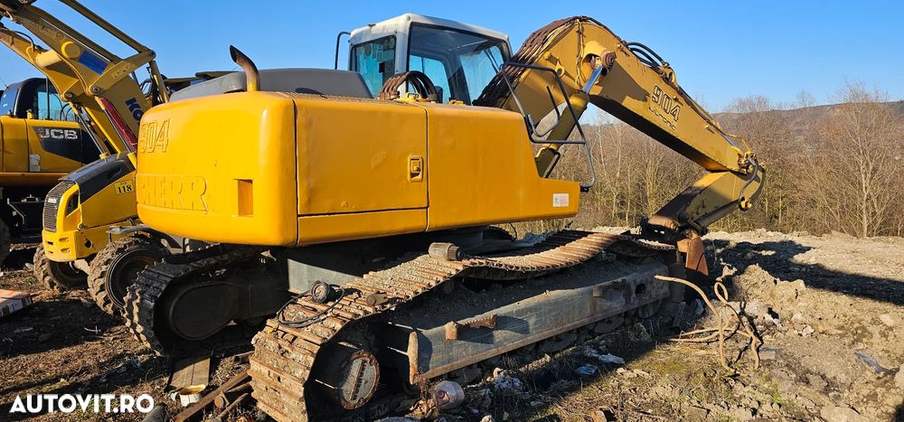 Liebherr R 904 Excavator pe senile - 3