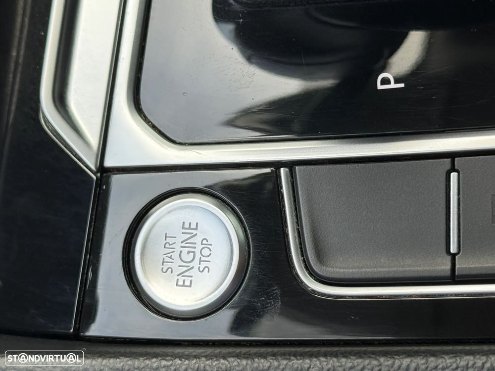 VW Arteon 2.0 TDI Elegance DSG - 41