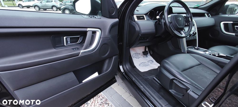 Land Rover Discovery Sport - 22