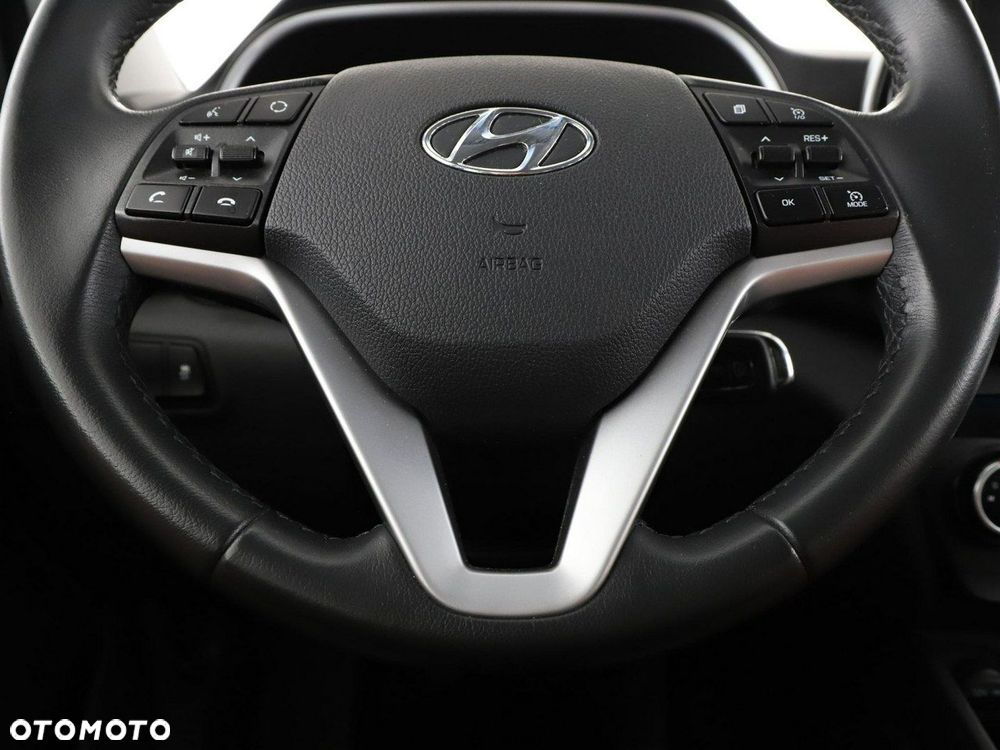 Hyundai Tucson 1.6 GDi 2WD Trend - 22