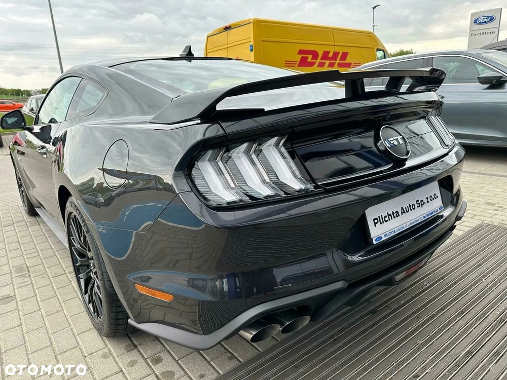 Ford Mustang - 19
