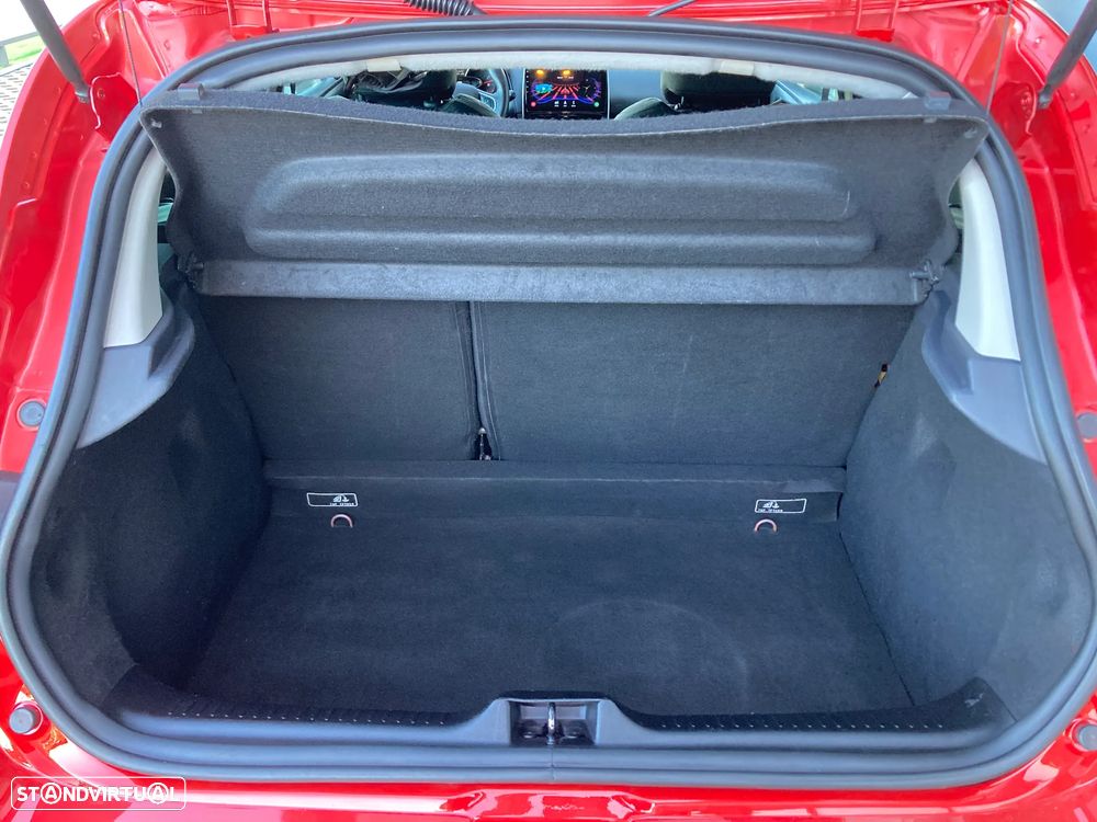 Renault Clio 0.9 TCe Limited - 27