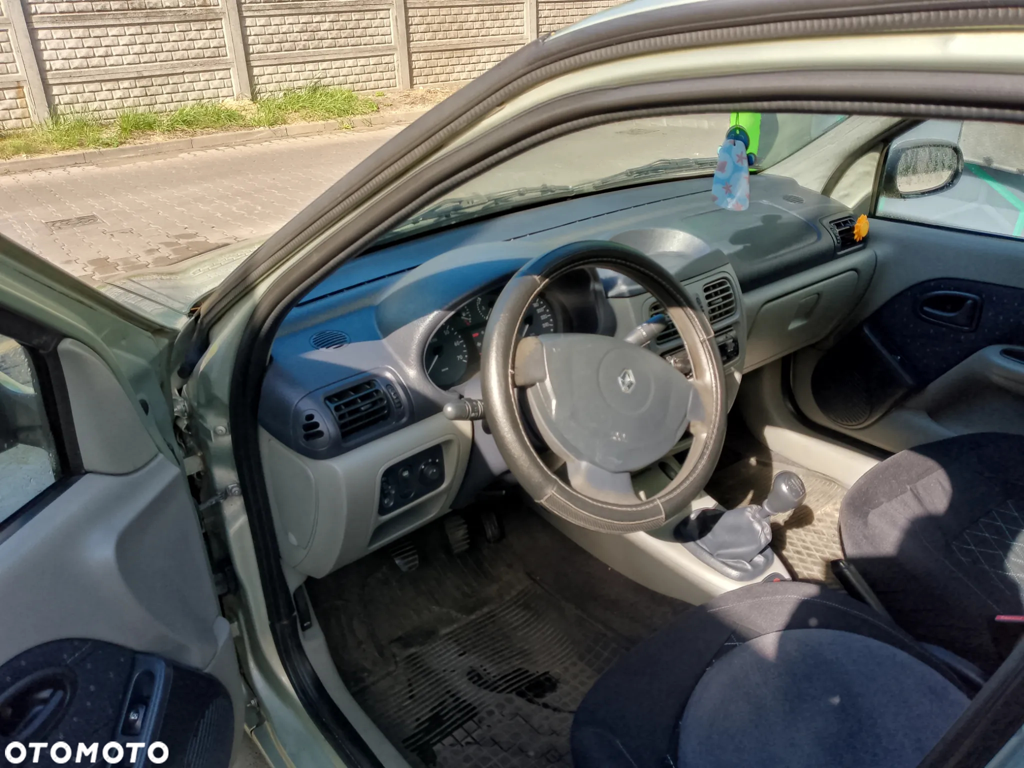 Renault Thalia 1.4 Expression - 6